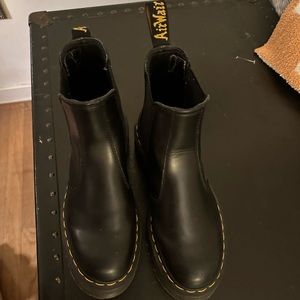 Dr Marten Platform Chelsea Boots